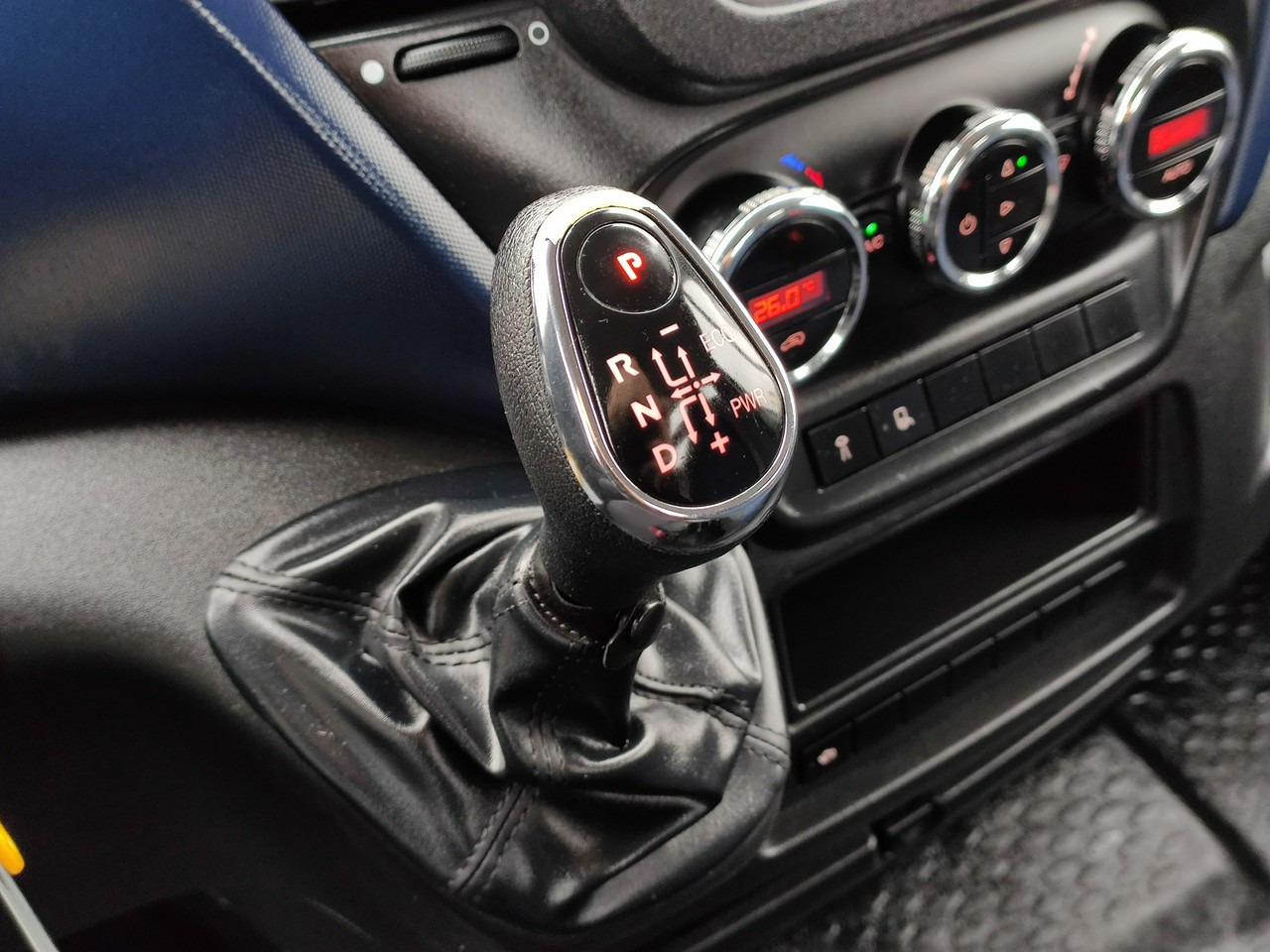 Iveco Daily 35C14 лизинг Iveco Daily 35C14: фото 35 Iveco Daily 35C14 лизинг Iveco Daily 35C14: фото 35