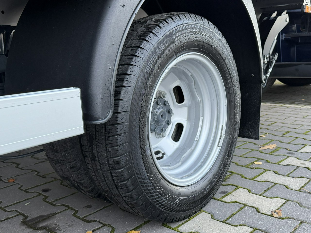 Iveco Daily 35C16 V - Малотоннажный фургон: фото 5 Iveco Daily 35C16 V - Малотоннажный фургон: фото 5