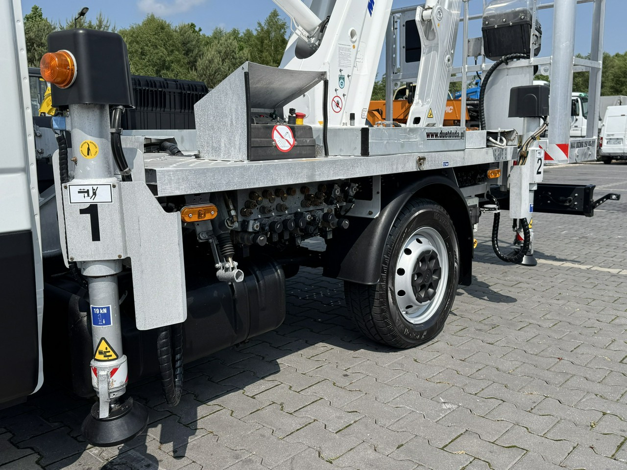 Iveco Daily 35S14 лизинг Iveco Daily 35S14: фото 9