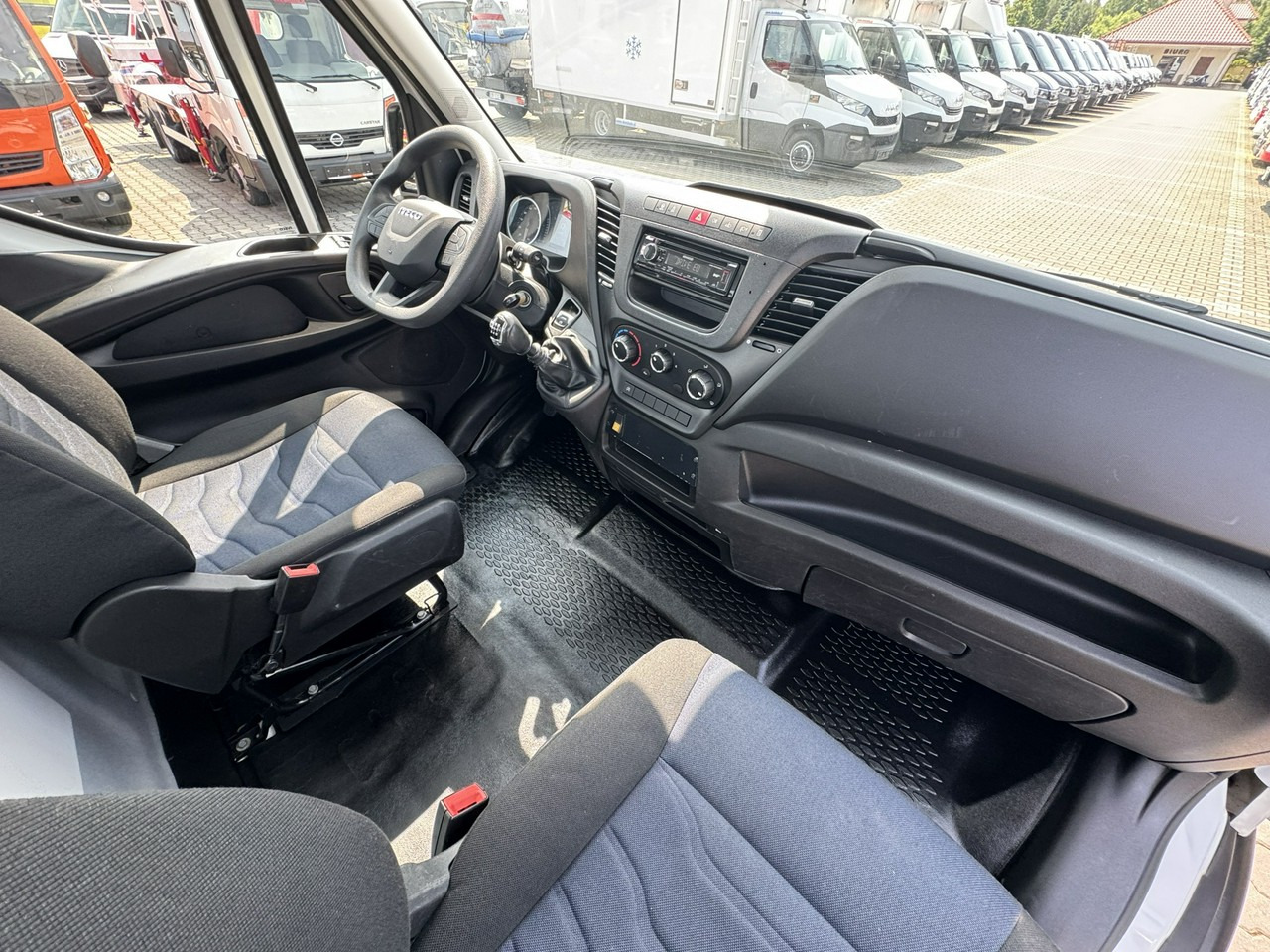 Iveco Daily 35S14 лизинг Iveco Daily 35S14: фото 31