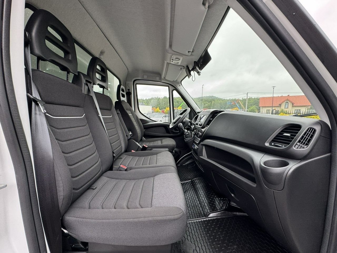 Iveco Daily 35S16 V лизинг Iveco Daily 35S16 V: фото 36