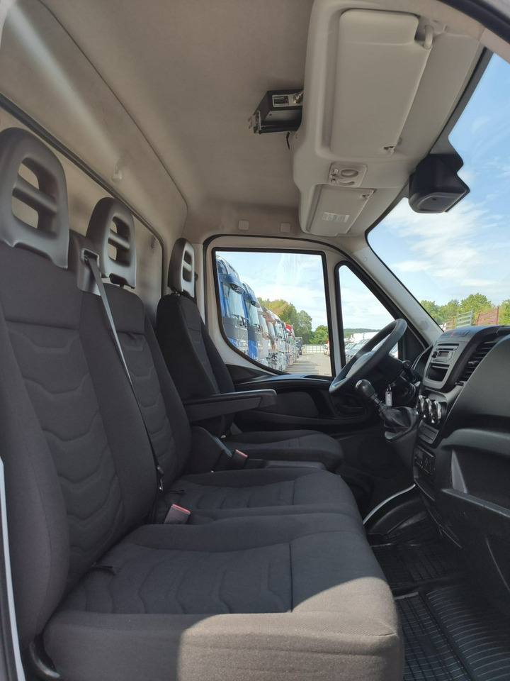 Малотоннажный фургон Iveco Daily 50C15 V: фото 18