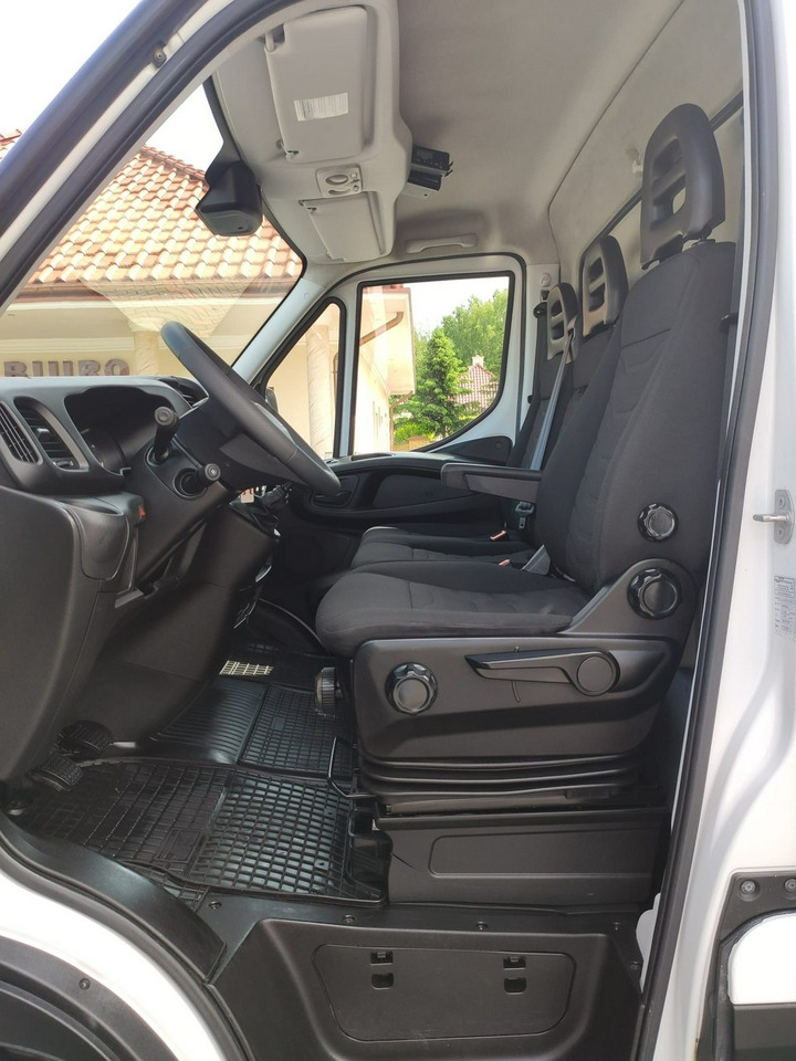 Малотоннажный фургон Iveco Daily 50C15 V: фото 19