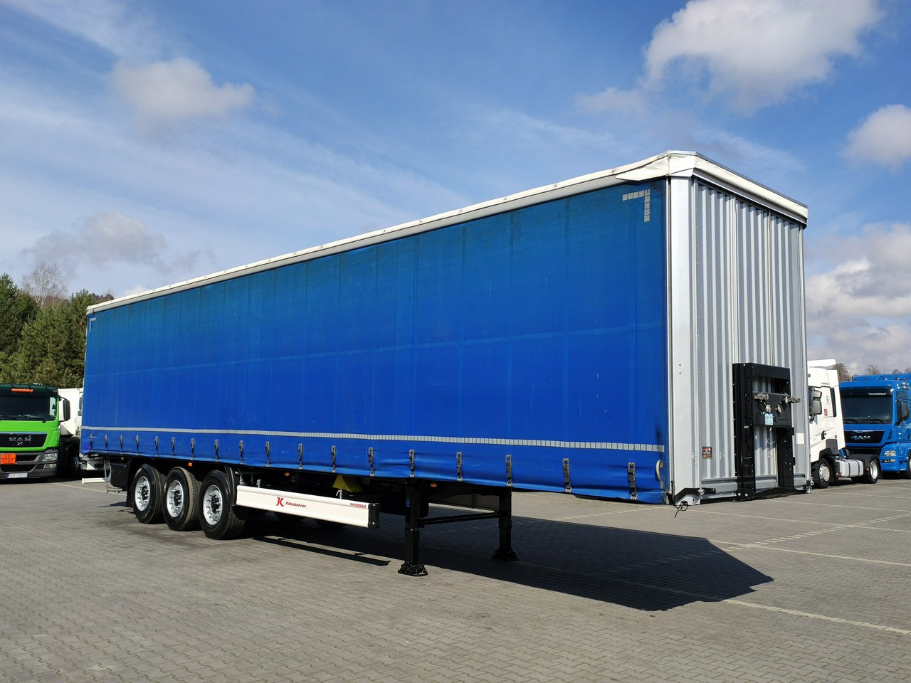 Kassbohrer Maxima XS Standard Super Stan !!! - Тентованный полуприцеп: фото 4 Kassbohrer Maxima XS Standard Super Stan !!! - Тентованный полуприцеп: фото 4
