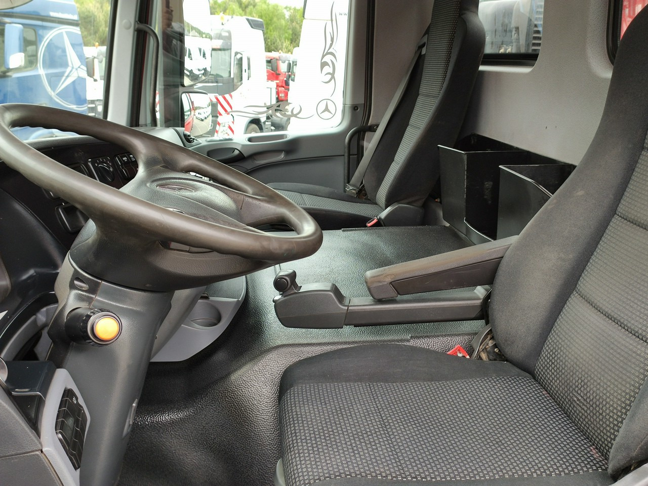 Самосвал Mercedes Actros 4141 8x6 Wywrot SKIBICKI Automat EPS ze Sprzegłem !!!: фото 49 Самосвал Mercedes Actros 4141 8x6 Wywrot SKIBICKI Automat EPS ze Sprzegłem !!!: фото 49