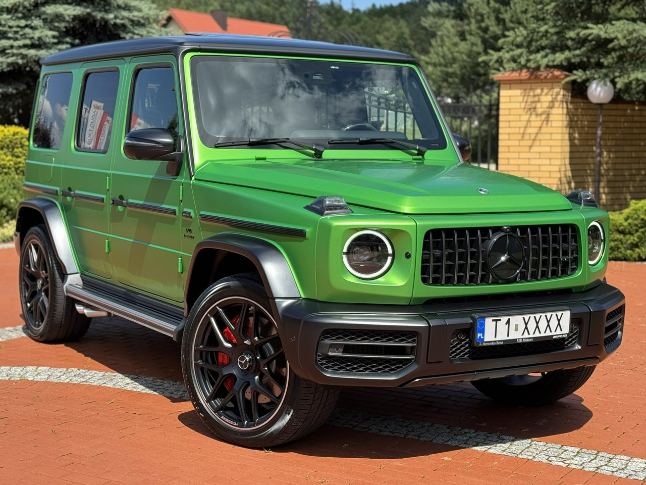 Mercedes G 63 AMG - Внедорожник: фото 3 Mercedes G 63 AMG - Внедорожник: фото 3