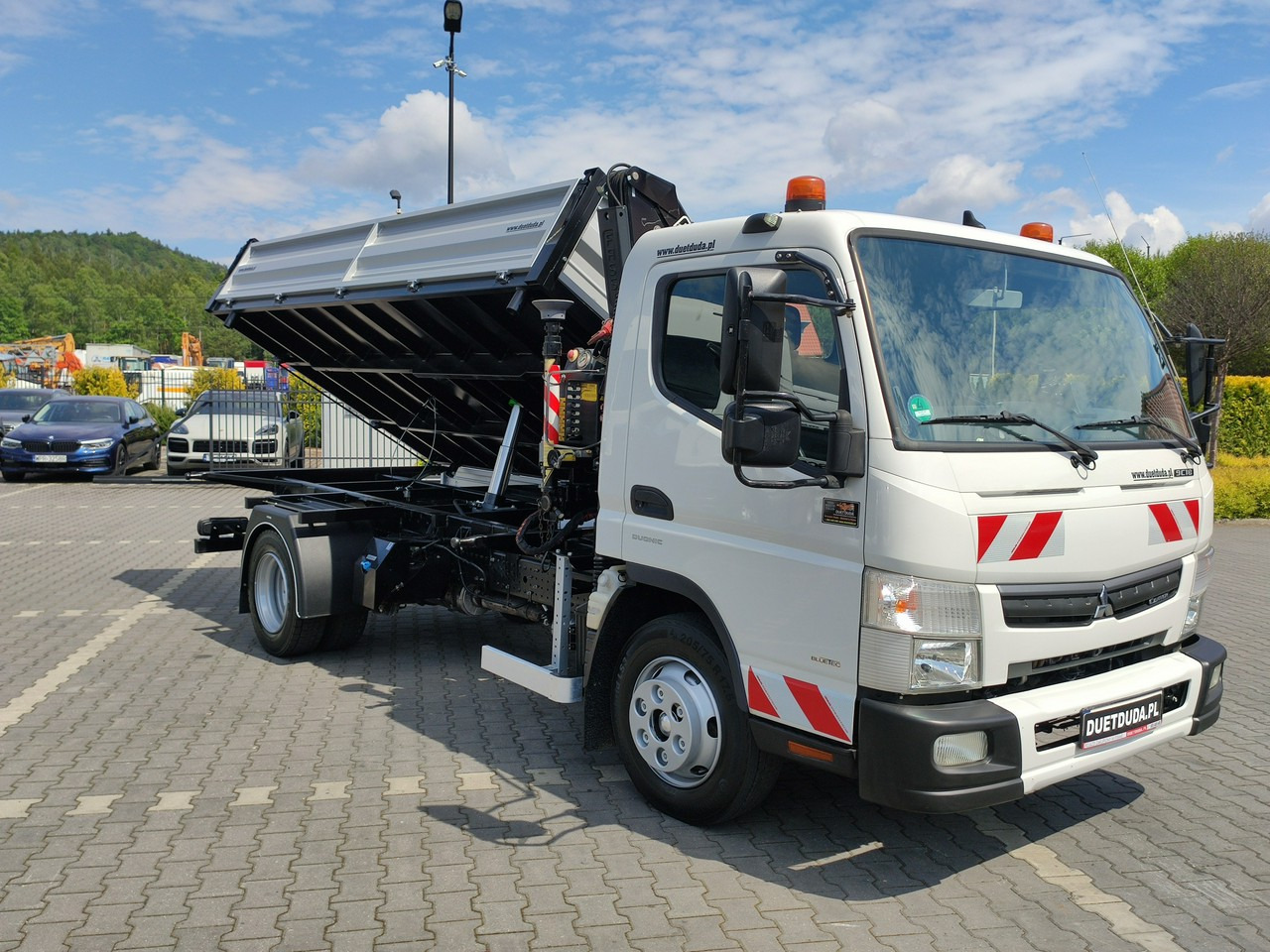 Mitsubishi Canter Fuso 9C18 3.0/180KM HDS FASSI F30 Wywrotka 3-stronna - Самосвал: фото 2 Mitsubishi Canter Fuso 9C18 3.0/180KM HDS FASSI F30 Wywrotka 3-stronna - Самосвал: фото 2