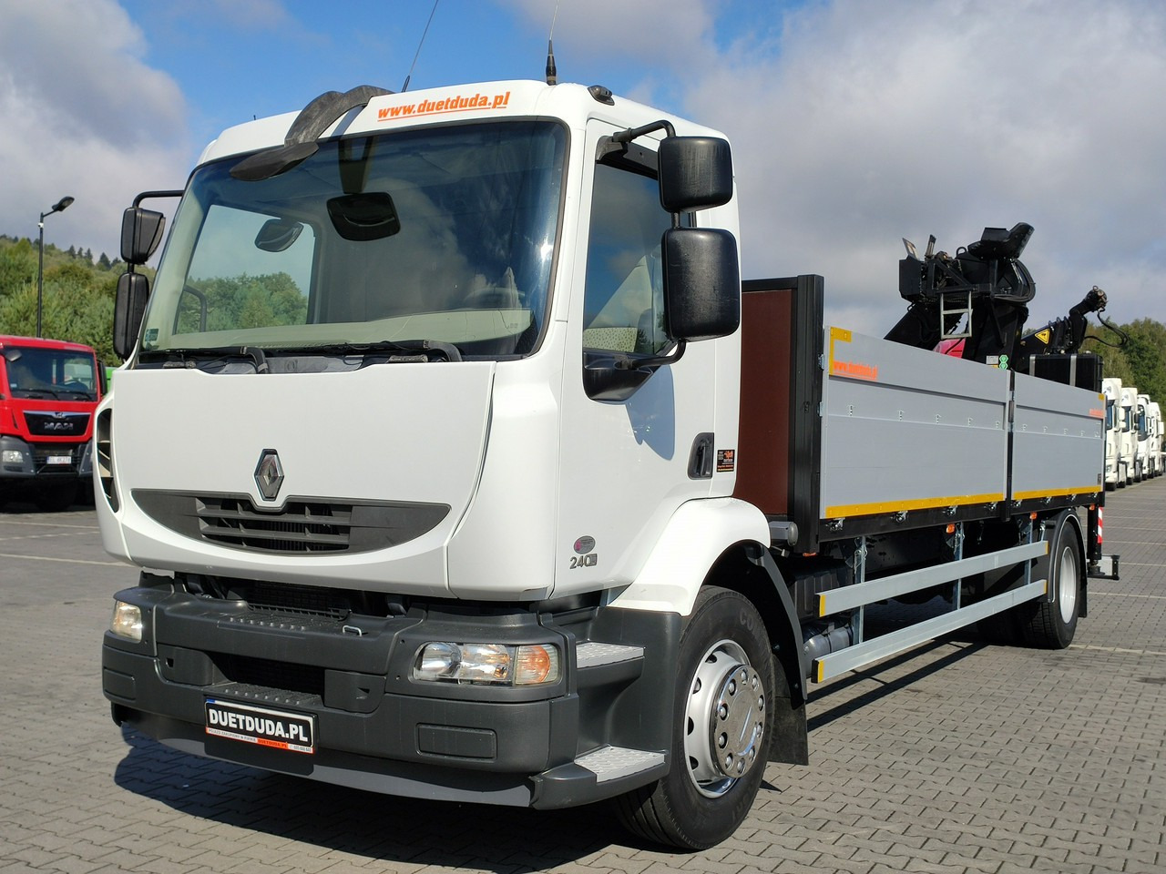 Renault Midlum 180.240DXI + HDS HYVA HB170E2 Udzwig 3.6Tony - Грузовик бортовой/ Платформа, Автоманипулятор: фото 5 Renault Midlum 180.240DXI + HDS HYVA HB170E2 Udzwig 3.6Tony - Грузовик бортовой/ Платформа, Автоманипулятор: фото 5