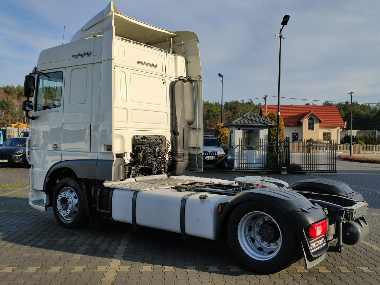 Тягач DAF XF 106.460 Euro 6 LowDeck Mega: фото 15 Тягач DAF XF 106.460 Euro 6 LowDeck Mega: фото 15
