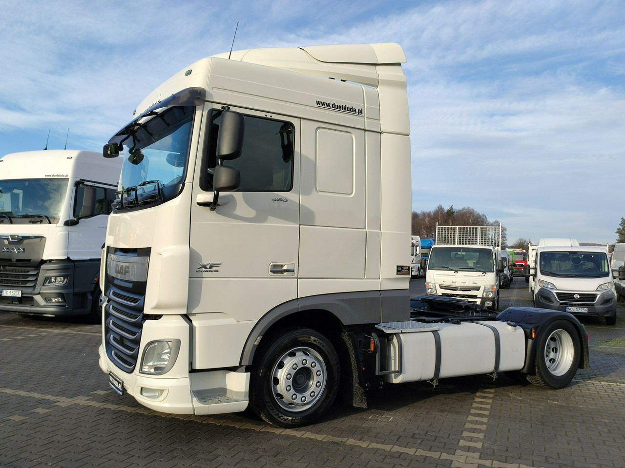 DAF XF 106.460 Euro 6 LowDeck Mega - Тягач: фото 3 DAF XF 106.460 Euro 6 LowDeck Mega - Тягач: фото 3