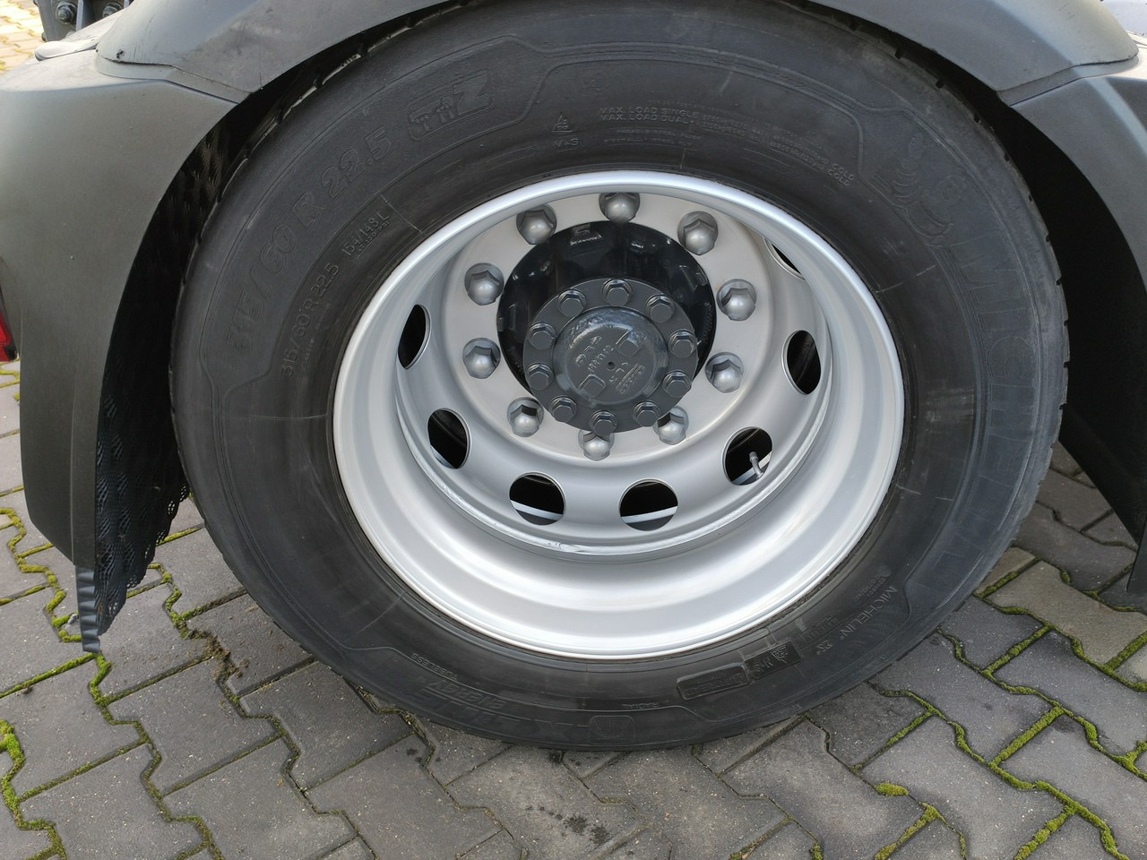 Тягач DAF XF 106.460 Euro 6 LowDeck Mega: фото 36 Тягач DAF XF 106.460 Euro 6 LowDeck Mega: фото 36