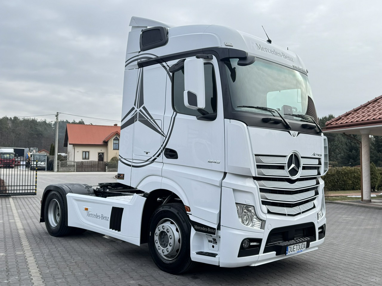Mercedes ACTROS 1845 Euro 6 Stream Space Standard !!! - Тягач: фото 2 Mercedes ACTROS 1845 Euro 6 Stream Space Standard !!! - Тягач: фото 2