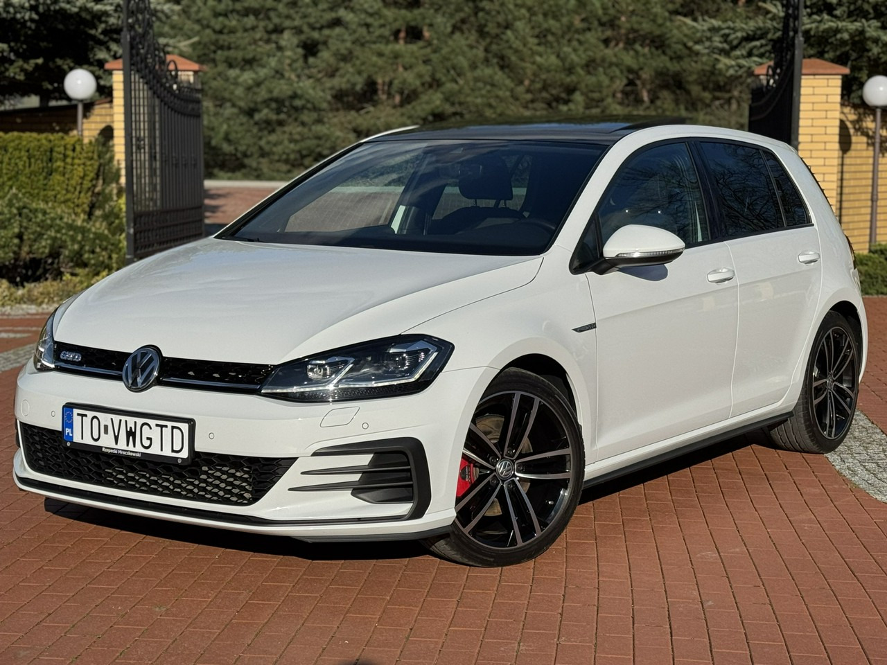 Volkswagen Golf - Хэтчбек: фото 4 Volkswagen Golf - Хэтчбек: фото 4
