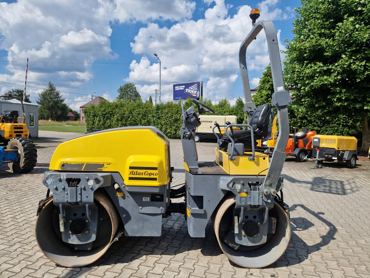 DYNAPAC CC 1300 - Дорожный каток: фото 4 DYNAPAC CC 1300 - Дорожный каток: фото 4