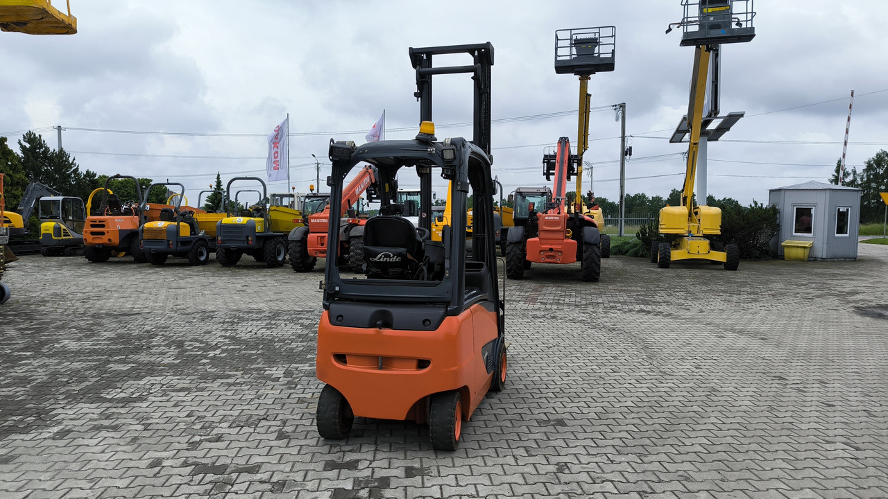 LINDE E 16 PH – 02 - Электропогрузчик: фото 5 LINDE E 16 PH – 02 - Электропогрузчик: фото 5