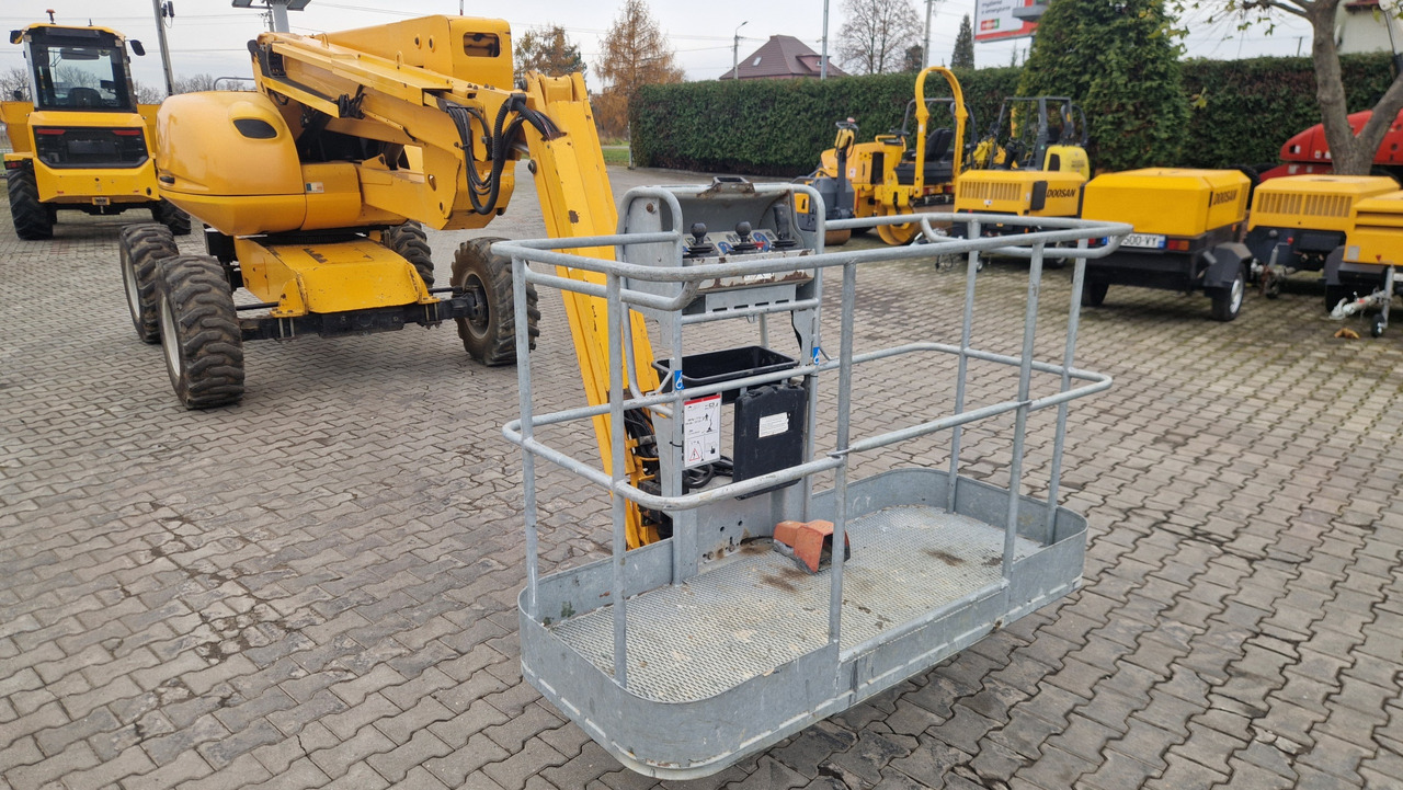 MANITOU 180 ATJ E3 - Коленчатый подъемник: фото 5 MANITOU 180 ATJ E3 - Коленчатый подъемник: фото 5