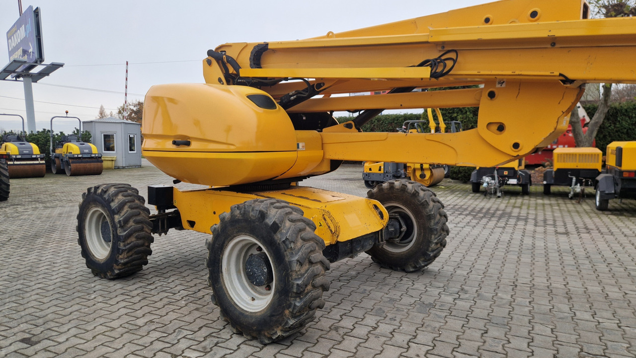 MANITOU 180 ATJ E3 - Коленчатый подъемник: фото 4 MANITOU 180 ATJ E3 - Коленчатый подъемник: фото 4