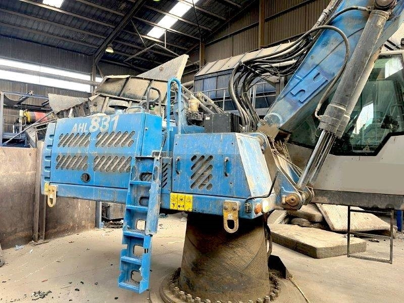 Fuchs AHL 831 D - Перегружатель: фото 3 Fuchs AHL 831 D - Перегружатель: фото 3