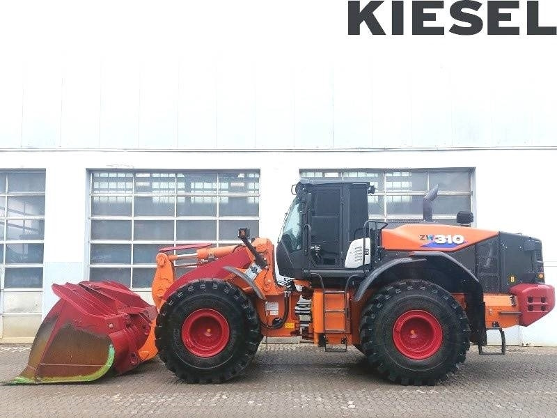 Hitachi ZW 310-6 - Колёсный погрузчик: фото 1 Hitachi ZW 310-6 - Колёсный погрузчик: фото 1