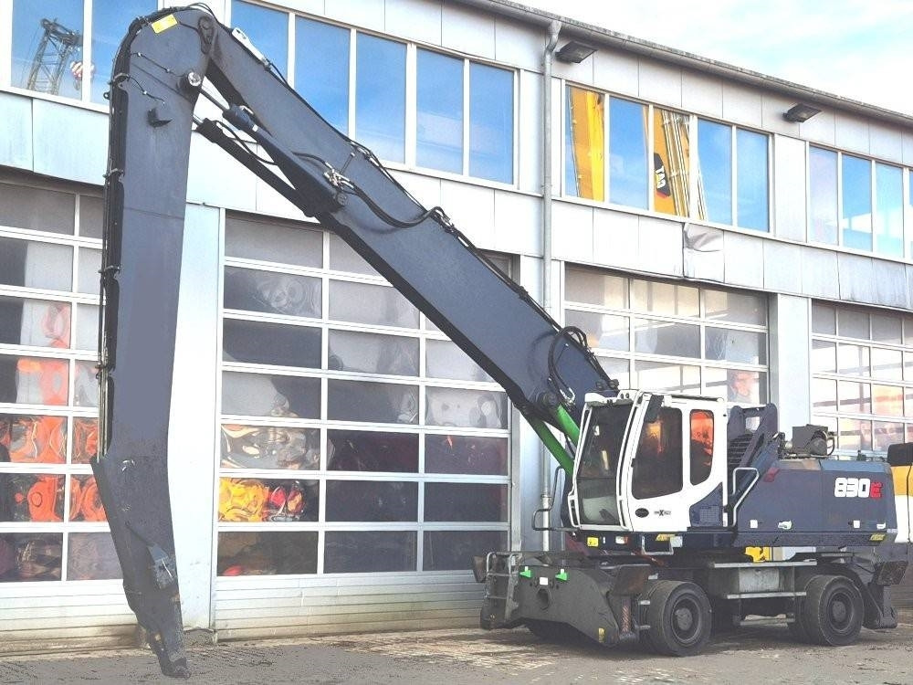 Sennebogen 830 E - Перегружатель: фото 2 Sennebogen 830 E - Перегружатель: фото 2