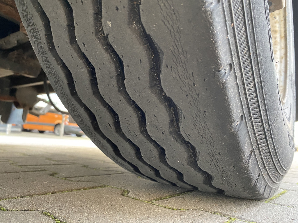 Самосвальный прицеп Fliegl TSK 100: фото 19