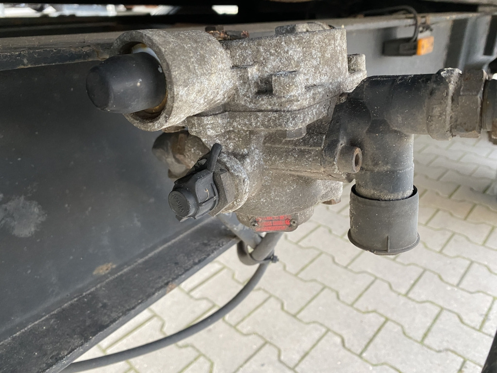 Самосвальный прицеп Fliegl TSK 100: фото 13