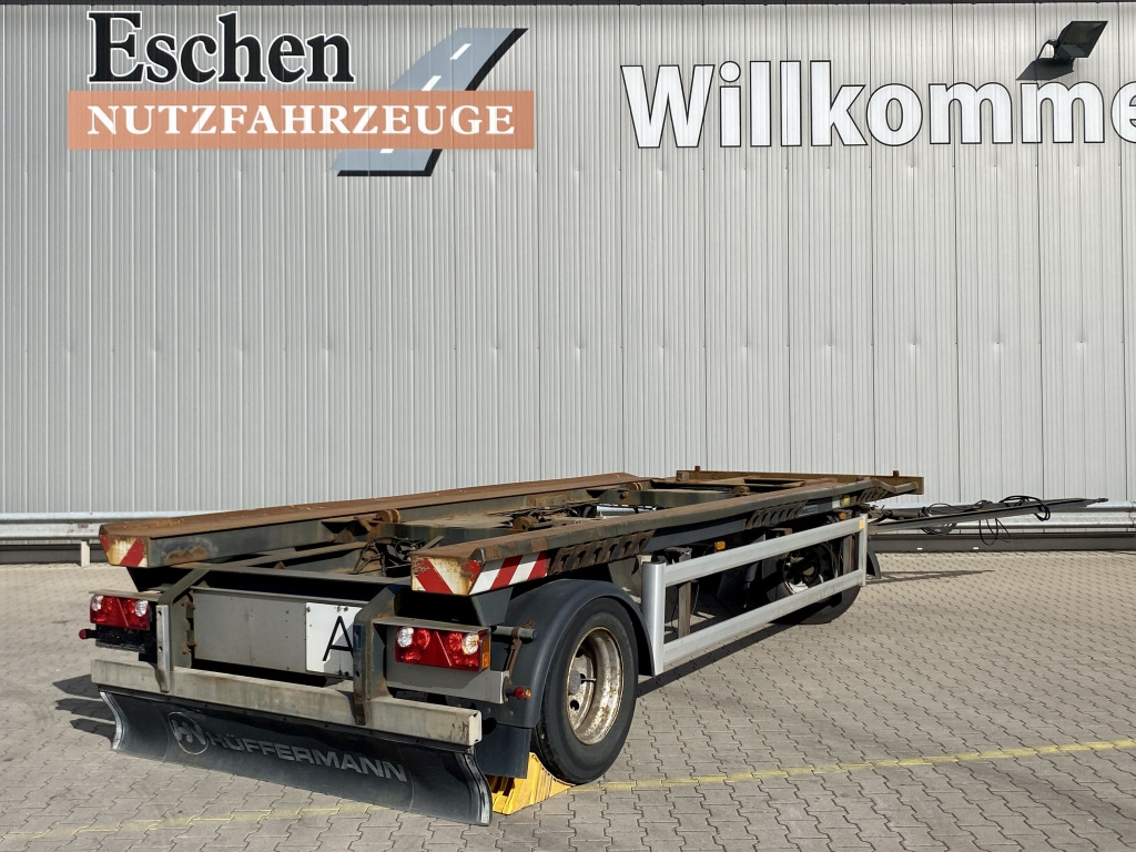 Hüffermann HAR 18.70 Außenrollenanhänger - Прицеп мультилифт/ Бункеровоз: фото 4 Hüffermann HAR 18.70 Außenrollenanhänger - Прицеп мультилифт/ Бункеровоз: фото 4