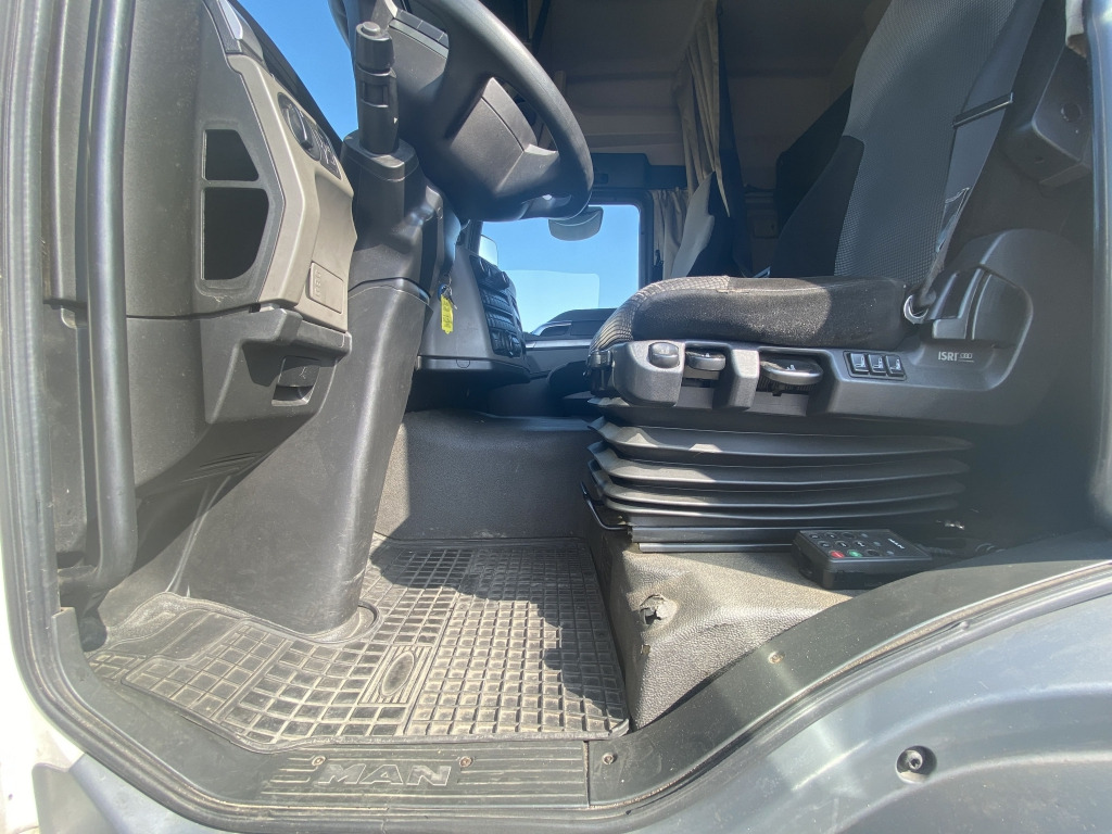 MAN TGL 12.250 4x2 BL - Тентованный грузовик: фото 5 MAN TGL 12.250 4x2 BL - Тентованный грузовик: фото 5