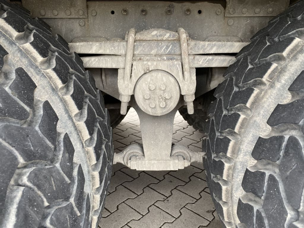 MAN TGS 32.360 8x4 BB | 9m³ Stetter*Navigation*Klima - Автобетоносмеситель: фото 3 MAN TGS 32.360 8x4 BB | 9m³ Stetter*Navigation*Klima - Автобетоносмеситель: фото 3