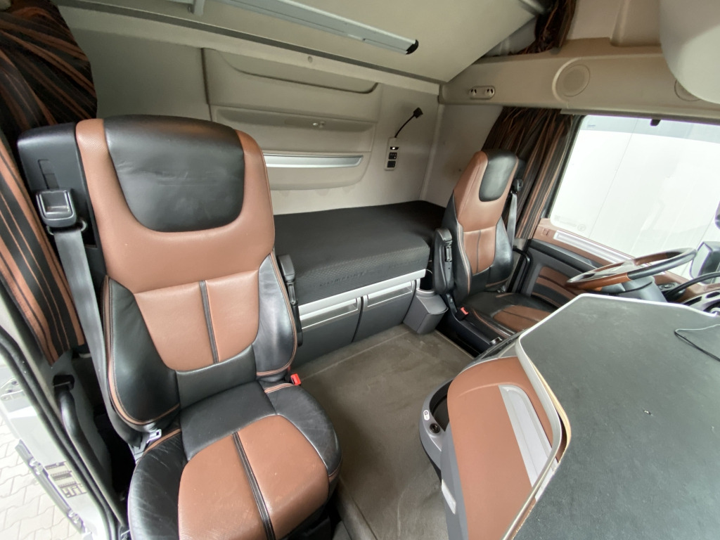 Тягач DAF XF 530 FT: фото 12