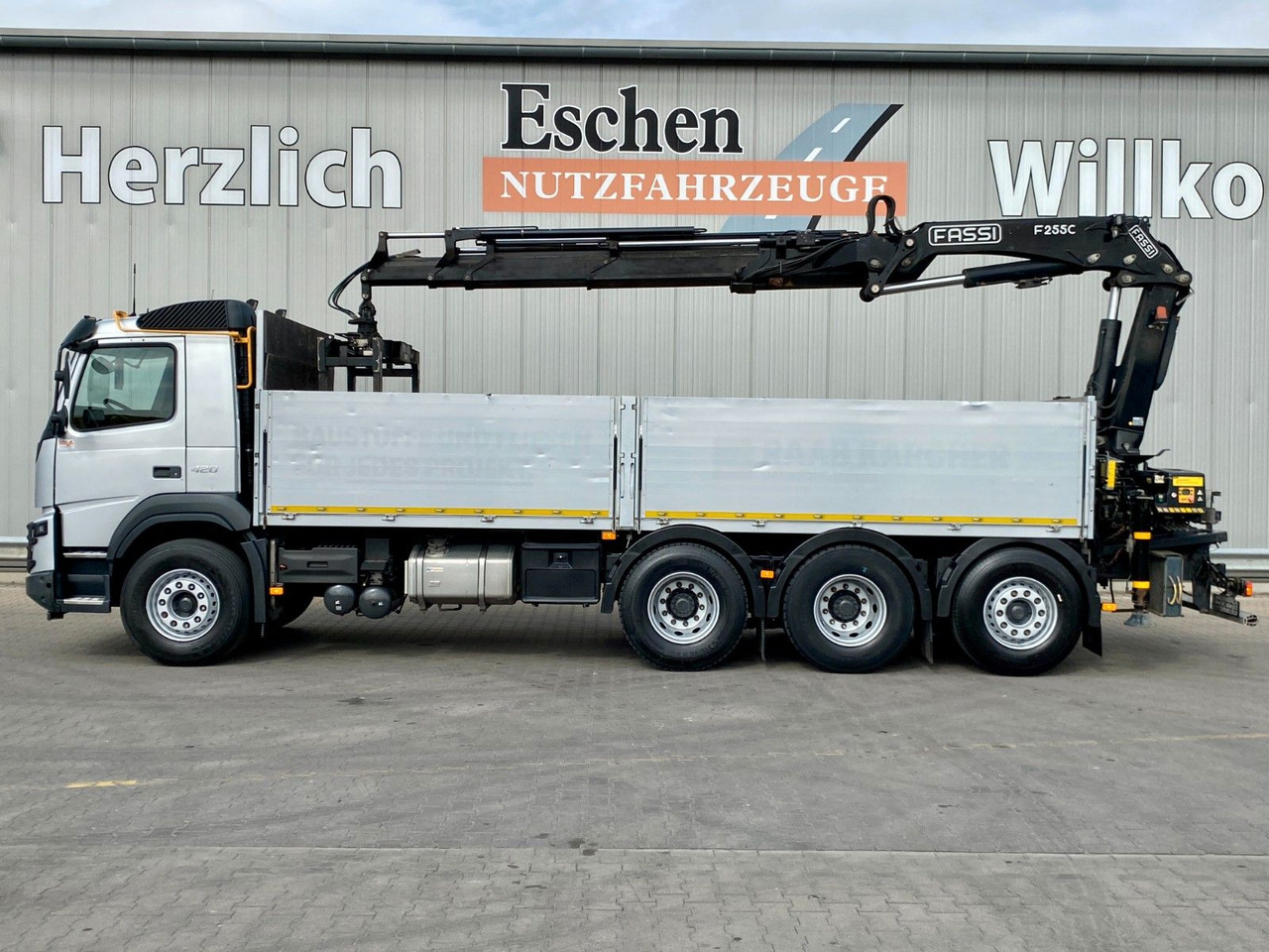 Volvo FMX 420 8x4 | Fassi F255AC2.24XE*FUNK*Fly-Jib*AC - Грузовик бортовой/ Платформа, Автоманипулятор: фото 3 Volvo FMX 420 8x4 | Fassi F255AC2.24XE*FUNK*Fly-Jib*AC - Грузовик бортовой/ Платформа, Автоманипулятор: фото 3