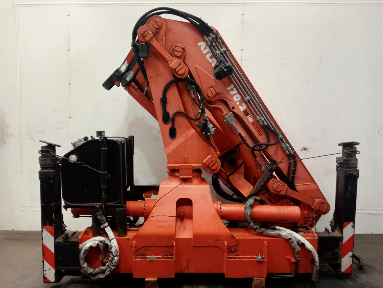 Grúa ATLAS AK170.2 A2 - Кран-манипулятор для Грузовиков: фото 1 Grúa ATLAS AK170.2 A2 - Кран-манипулятор для Грузовиков: фото 1