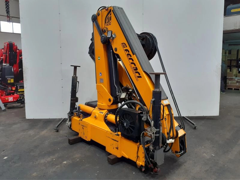 Grúa Ferrari F718 3C A5 - Кран-манипулятор для Грузовиков: фото 4 Grúa Ferrari F718 3C A5 - Кран-манипулятор для Грузовиков: фото 4