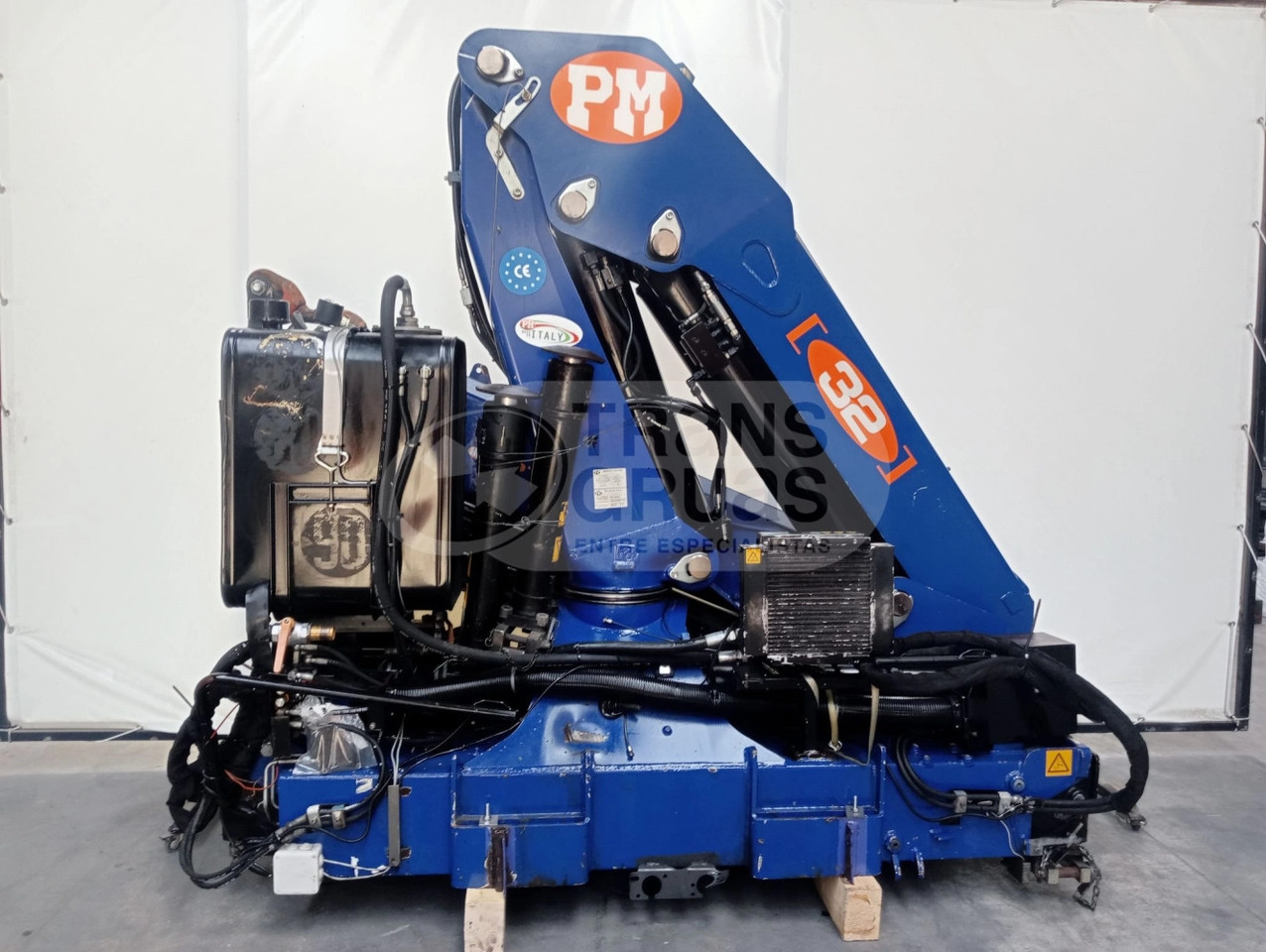 Grúa hidráulica PM 32023 - Кран-манипулятор: фото 1 Grúa hidráulica PM 32023 - Кран-манипулятор: фото 1