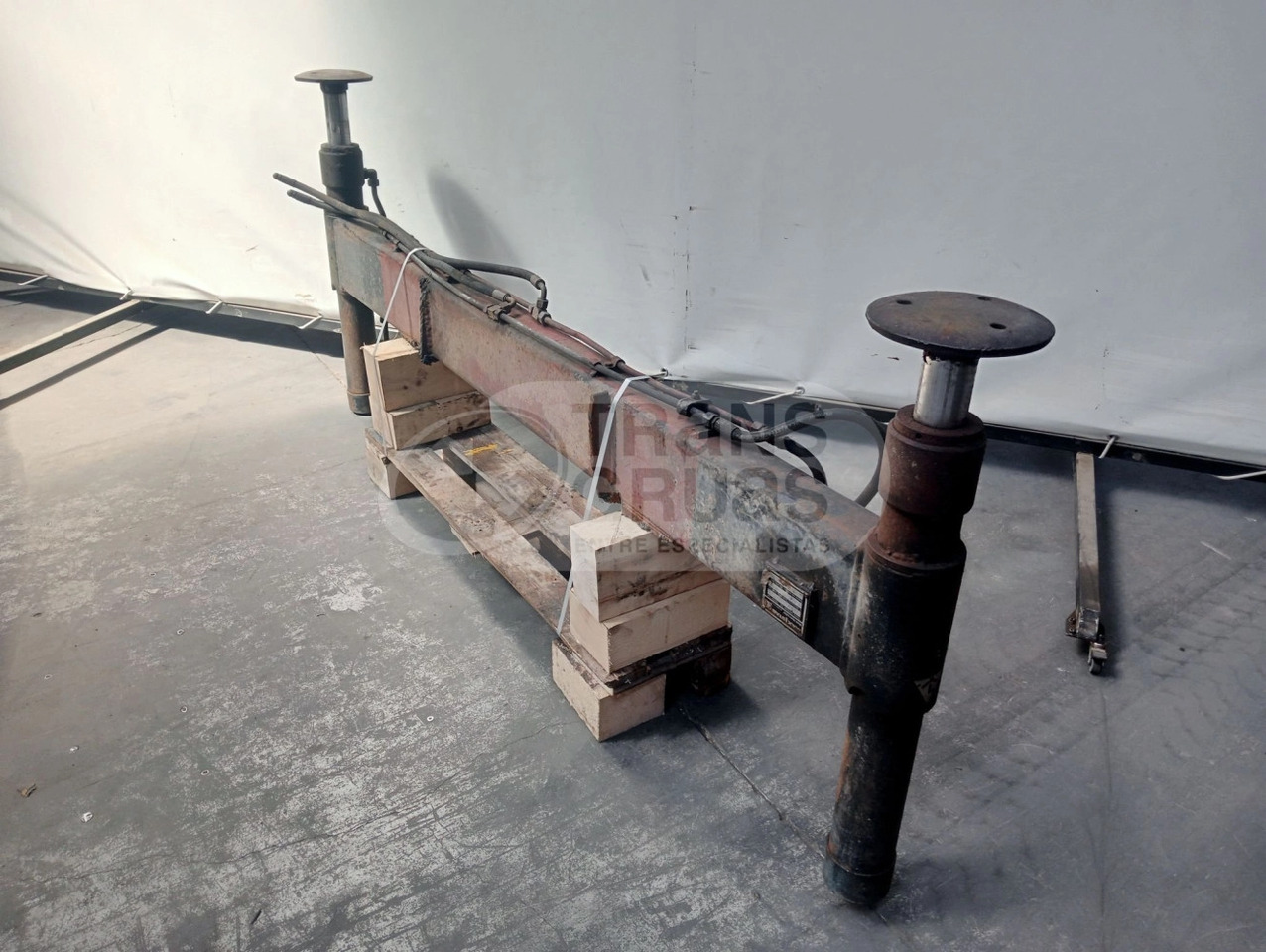 Estabilizador fijo a 2.300 mm - Навесное оборудование для Кранов: фото 1 Estabilizador fijo a 2.300 mm - Навесное оборудование для Кранов: фото 1