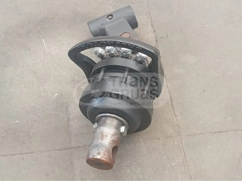 Rotator Baltrators ocasión 4.500 Kg - Навесное оборудование: фото 1 Rotator Baltrators ocasión 4.500 Kg - Навесное оборудование: фото 1