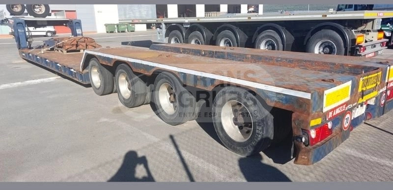 Semirremolque 4 ejes 4T8A - Низкорамный полуприцеп: фото 3 Semirremolque 4 ejes 4T8A - Низкорамный полуприцеп: фото 3