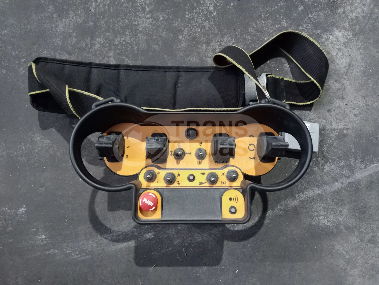 Minigrua sobre orugas UNIC URW-295CP2E - Мини-кран: фото 4 Minigrua sobre orugas UNIC URW-295CP2E - Мини-кран: фото 4