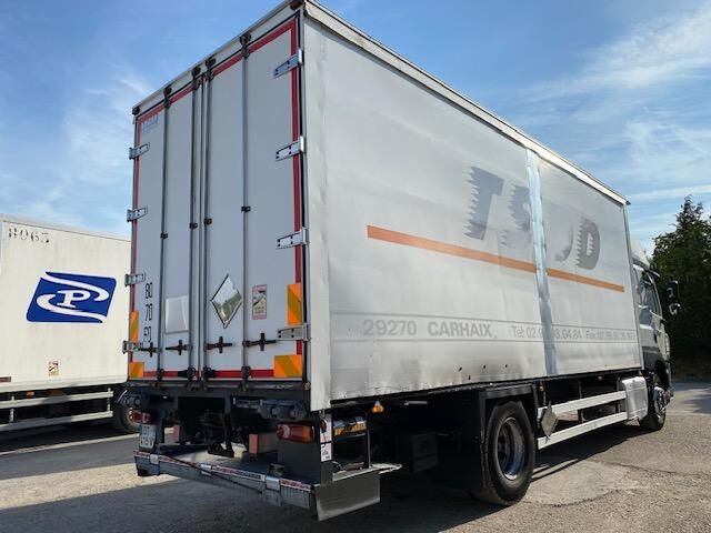 DAF CF - Грузовик с закрытым кузовом: фото 4 DAF CF - Грузовик с закрытым кузовом: фото 4