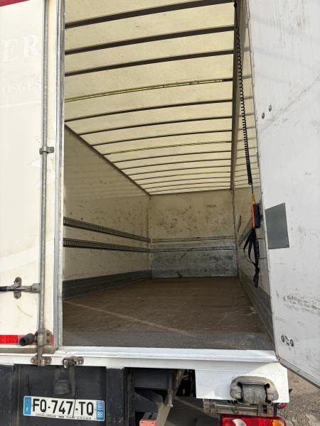 DAF LF 210 - Грузовик с закрытым кузовом: фото 3 DAF LF 210 - Грузовик с закрытым кузовом: фото 3