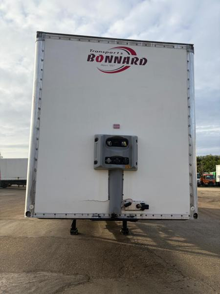 Fruehauf - Полуприцеп-фургон: фото 3 Fruehauf - Полуприцеп-фургон: фото 3