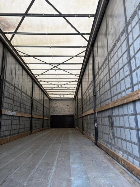 Kögel - Тентованный полуприцеп: фото 4 Kögel - Тентованный полуприцеп: фото 4