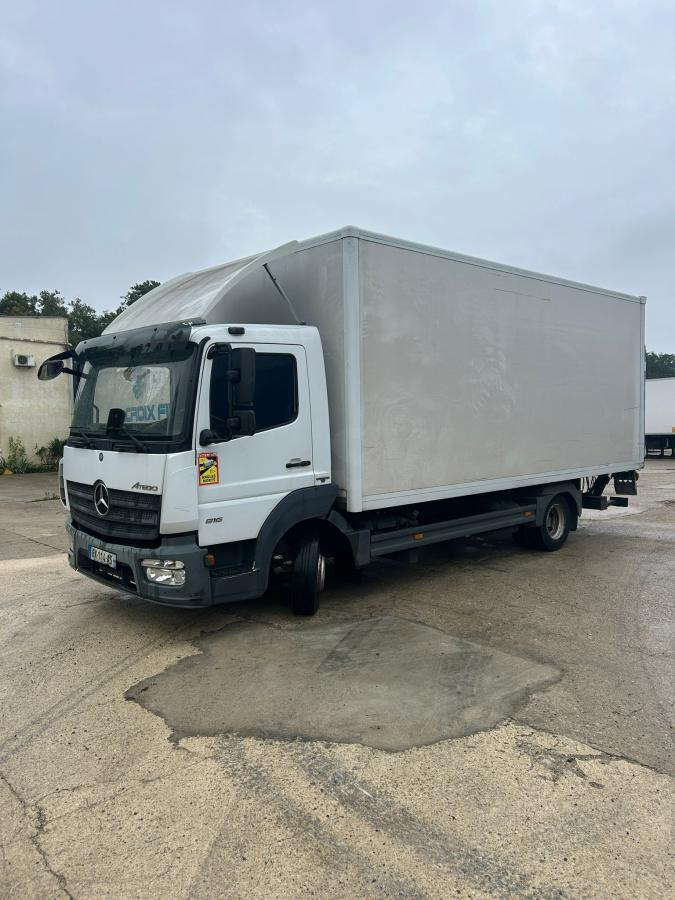 Mercedes Atego 816 - Грузовик с закрытым кузовом: фото 2 Mercedes Atego 816 - Грузовик с закрытым кузовом: фото 2