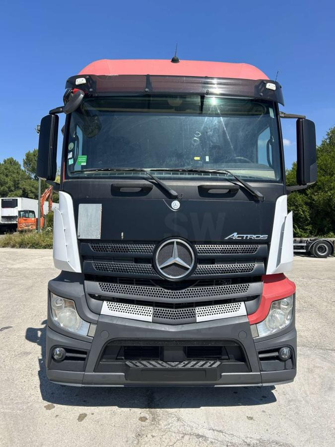 Mercedes Actros 1845 - Тягач: фото 2 Mercedes Actros 1845 - Тягач: фото 2