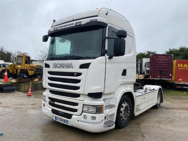 Тягач Scania R 450: фото 1