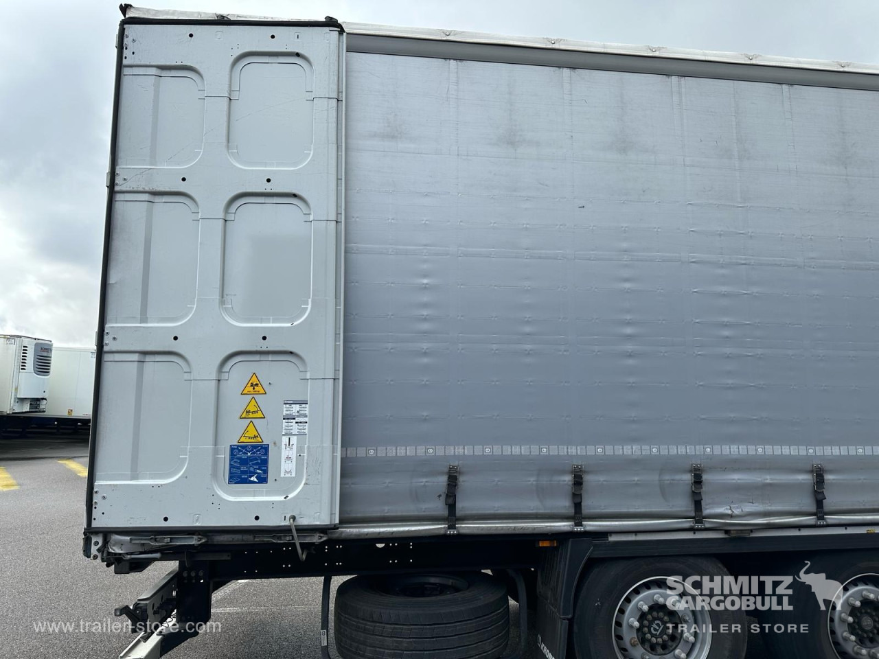 KRONE Curtainsider Standard - Тентованный полуприцеп: фото 4 KRONE Curtainsider Standard - Тентованный полуприцеп: фото 4