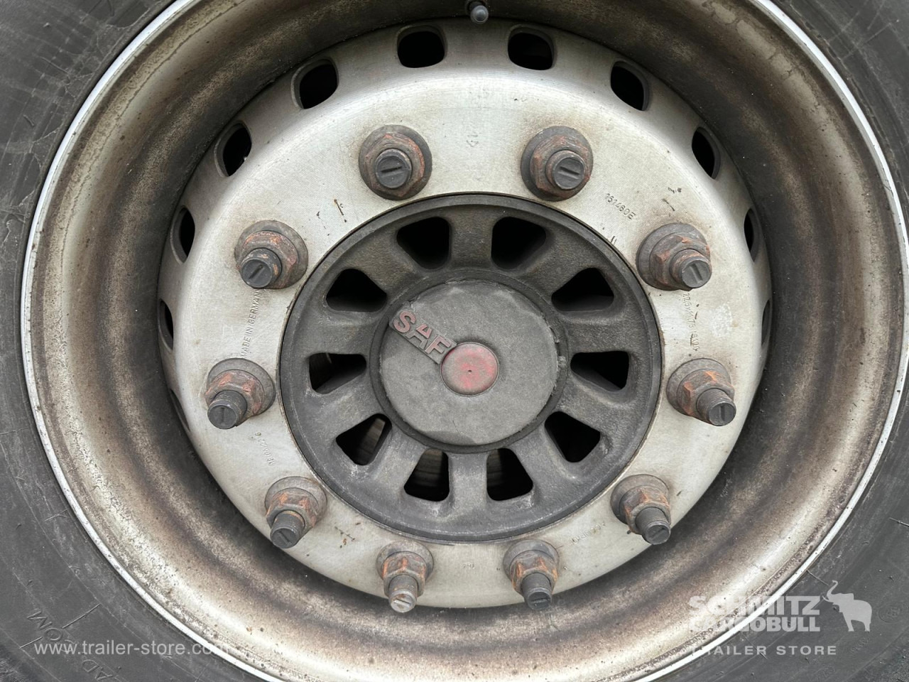 LAMBERET Reefer Multitemp Taillift - Изотермический полуприцеп: фото 5 LAMBERET Reefer Multitemp Taillift - Изотермический полуприцеп: фото 5