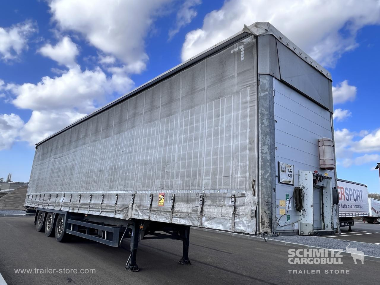 SCHMITZ Curtainsider Mega - Тентованный полуприцеп: фото 1 SCHMITZ Curtainsider Mega - Тентованный полуприцеп: фото 1