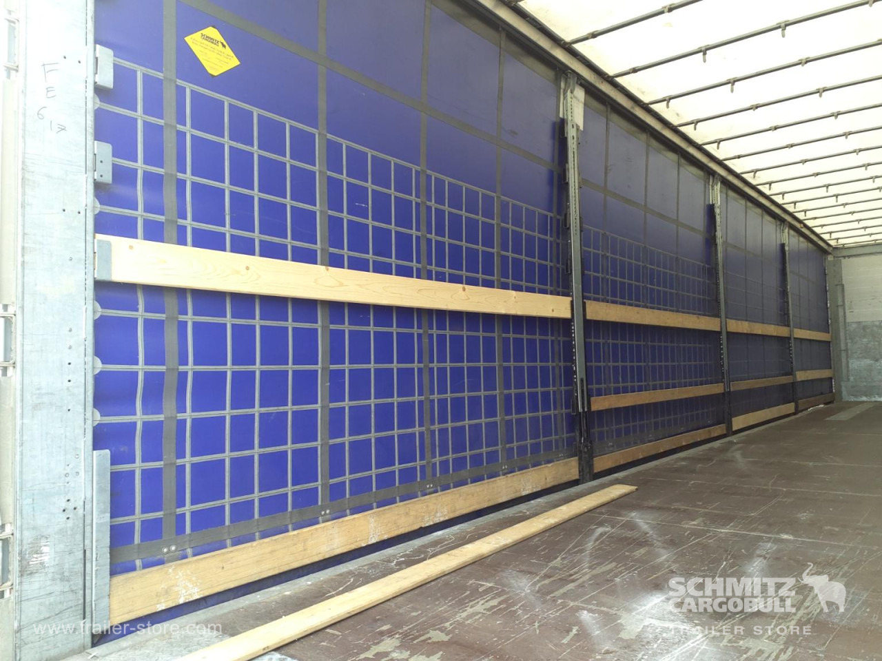 SCHMITZ Curtainsider Mega - Тентованный полуприцеп: фото 3 SCHMITZ Curtainsider Mega - Тентованный полуприцеп: фото 3
