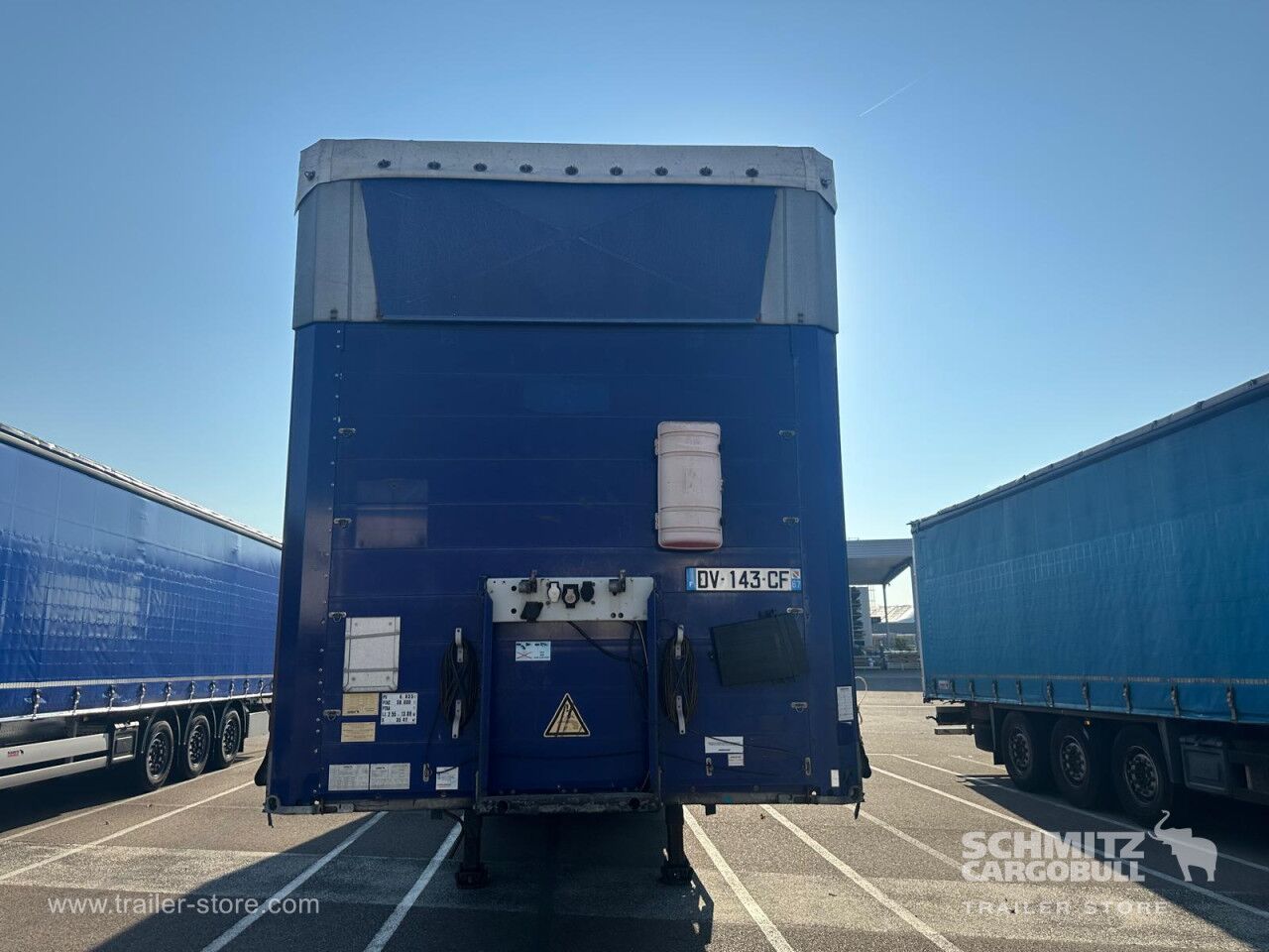 SCHMITZ Curtainsider Mega - Тентованный полуприцеп: фото 4 SCHMITZ Curtainsider Mega - Тентованный полуприцеп: фото 4